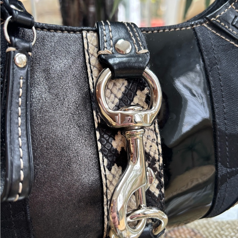 Vintage Coach Hampton Python minibag - image 9